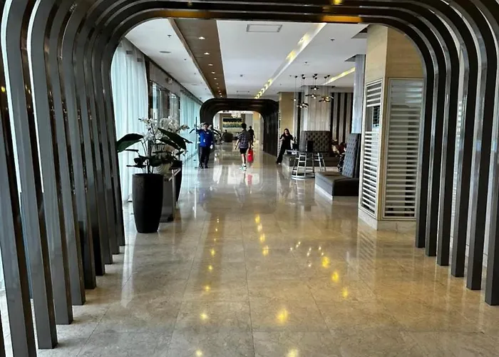 Mall Of Condotel Отель Манила